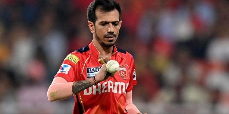 IPL 2025: PBKS Assistant Coach Reveals Yuzvendra Chahal Suffers Injury Setback Before Playoffs