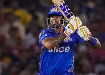 [WATCH] Suryakumar Yadav responds to his favourite shots in this IPL 2025 video, which goes viral