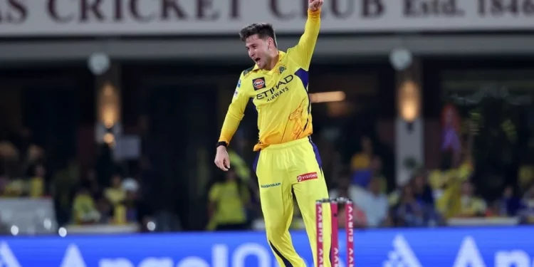 Noor appears to be a permanent fixture: Aakash Chopra