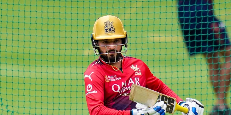 IPL 2025: Sunrisers Hyderabad fines the whole RCB lineup for violating the Code of Conduct 1 IPL 2025: Sunrisers Hyderabad fines the whole RCB lineup for violating the Code of Conduct