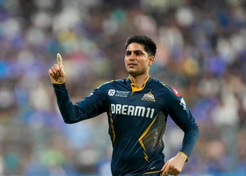 Sunil Gavaskar examines the shifts in the top batter's captaincy abilities and concludes that "Shubman Gill has definitely learnt from last year."