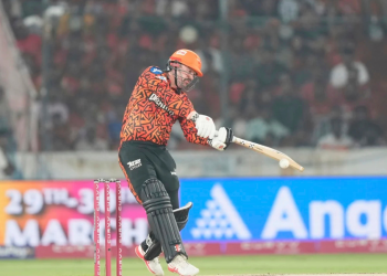 SRH bowling coach James Franklin provides a comprehensive report on Travis Head's availability, saying, "He's gone through all the necessary COVID protocols." 1 SRH bowling coach James Franklin provides a comprehensive report on Travis Head's availability, saying, "He's gone through all the necessary COVID protocols."