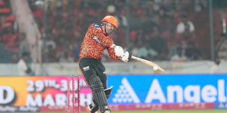 SRH bowling coach James Franklin provides a comprehensive report on Travis Head's availability, saying, "He's gone through all the necessary COVID protocols." 1 SRH bowling coach James Franklin provides a comprehensive report on Travis Head's availability, saying, "He's gone through all the necessary COVID protocols."