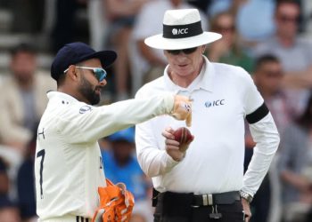 [WATCH] ENG vs IND 2025: Rishabh Pant visibly upset as umpires reject India’s ball replacement appeal at Headingley