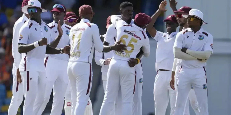 WI vs AUS 2025: Daren Sammy meets with match referee following controversial TV umpire calls 1 WI vs AUS 2025: Daren Sammy meets with match referee following controversial TV umpire calls