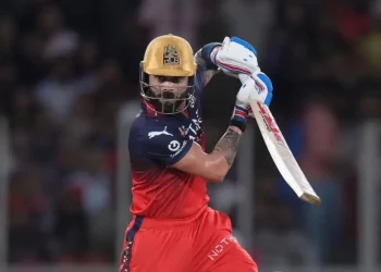 Irfan Pathan makes a vicious jab at Virat Kohli for his slow knock during RCB vs. PBKS in the IPL 2025 Final