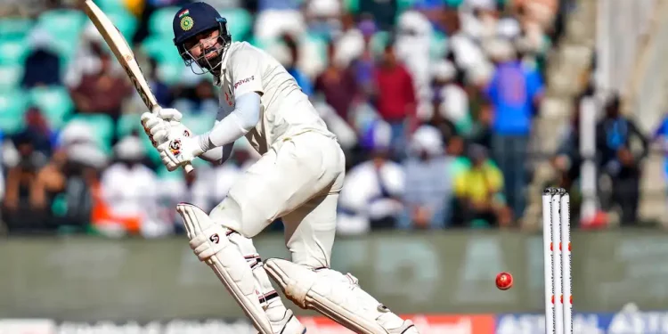 WV Raman wants KL Rahul to take the pitch against England because "he's the most experienced of the lot"