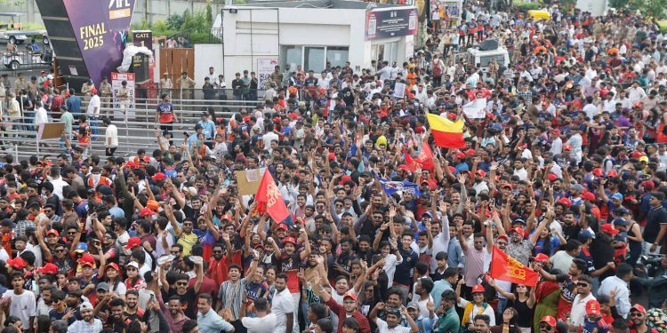 Rahul Dravid speaks out about the stampede in Bengaluru, saying, "It's really heartbreaking" 1 Rahul Dravid speaks out about the stampede in Bengaluru, saying, "It's really heartbreaking"