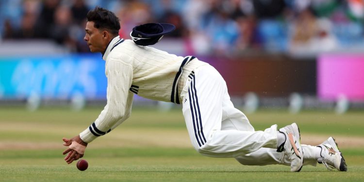 "Jaiswal has become one of the better slip fielders," says Ravichandran Ashwin 1 "Jaiswal has become one of the better slip fielders," says Ravichandran Ashwin