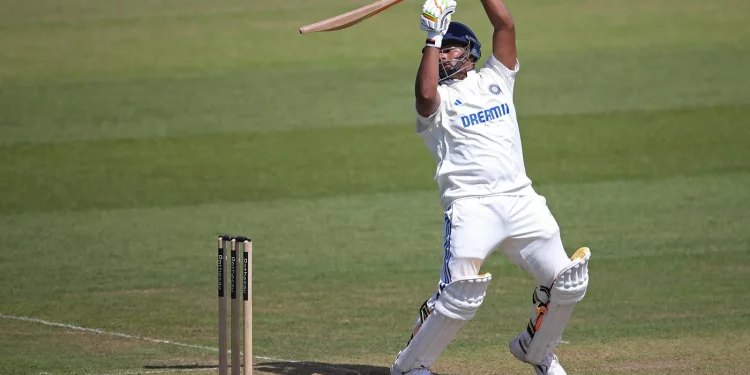 As the first unofficial Test ends in a draw, the Indians put up their best show while the England Lions roar 1 As the first unofficial Test ends in a draw, the Indians put up their best show while the England Lions roar