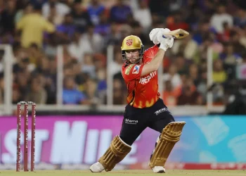 [WATCH] IPL 2025: PBKS vs. MI: Josh Inglis' unafraid batting scores 20 runs off Jasprit Bumrah over