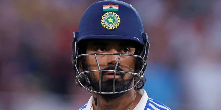 KL Rahul is a true team player who is unaware of his skill level: Sunil Gavaskar 1 KL Rahul is a true team player who is unaware of his skill level: Sunil Gavaskar