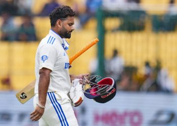 Leads' centurion Rishabh Pant is praised by Ravi Shastri, who says, "He is a package that can be extremely dangerous"