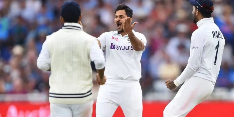 'Why pick a bowler if you don't trust him?' – Dinesh Karthik questions Shardul Thakur’s selection 1 'Why pick a bowler if you don't trust him?' – Dinesh Karthik questions Shardul Thakur’s selection