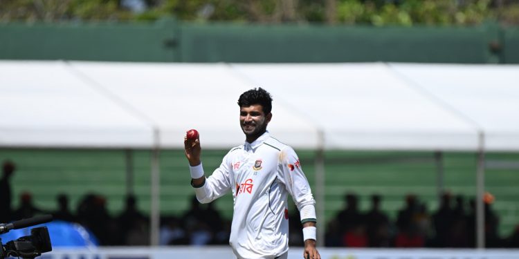 Bangladesh leads by 187 after Nayeem fifer 1 Bangladesh leads by 187 after Nayeem fifer