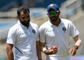 "Take a leaf out of Bumrah's book" – Mohammed Shami delivers strong message to Indian bowlers after Headingley disappointment 8 "Take a leaf out of Bumrah's book" – Mohammed Shami delivers strong message to Indian bowlers after Headingley disappointment