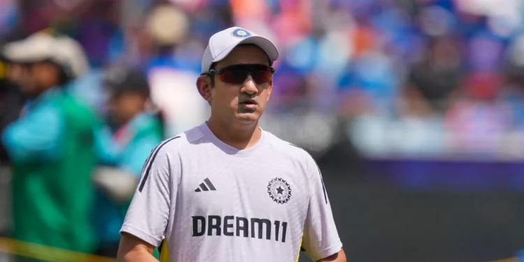 ENG vs IND 2025: Gautam Gambhir rushes home as mother suffers heart attack 1 ENG vs IND 2025: Gautam Gambhir rushes home as mother suffers heart attack