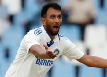 Irfan Pathan criticises Prasidh Krishna for costly periods in the first Test match, saying, "Bumrah has this economy in T20s"