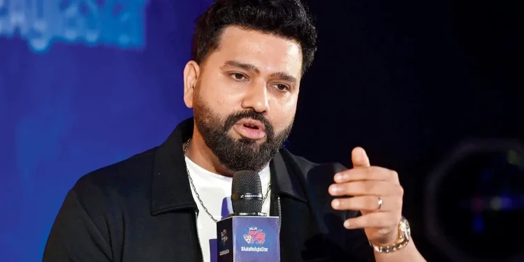 Rohit Sharma discusses his father's response to his retirement from Test cricket, saying, "He was a little disappointed" 1 Rohit Sharma discusses his father's response to his retirement from Test cricket, saying, "He was a little disappointed"