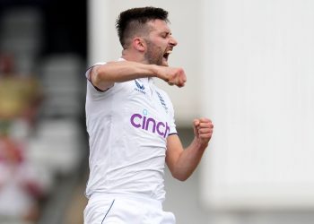 "We need to give our absolute best and fight for our place" – Mark Wood aims for Test comeback