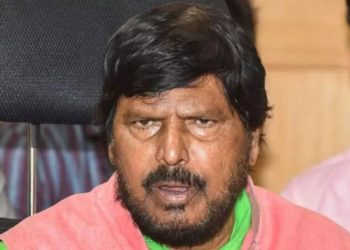 'Keep politics out of sports' - Minister Athawale criticizes cancellation of IND-PAK match