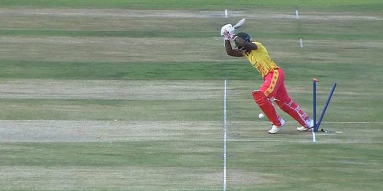 [WATCH] Zimbabwe Tri-Series 2025: Madhevere’s bizarre hit-wicket stuns viewers