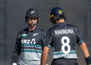 New Zealand beat South Africa in a thriller to win T20I tri-series