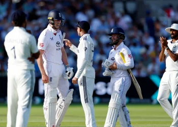 Zak Crawley reacts to Gill's '90-second late' jibe – 'Loved that 8-minute phase'