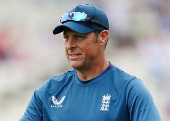 'We’re not stupid' – England batting coach Trescothick hints at playing for a draw in Edgbaston Test