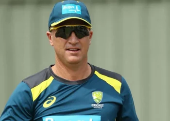 'Australia will take note' – Brad Haddin issues Ashes warning to England after Manchester controversy vs India 1 'Australia will take note' – Brad Haddin issues Ashes warning to England after Manchester controversy vs India