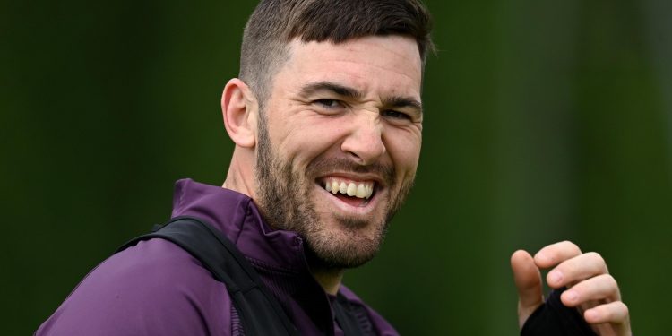 Jamie Overton joins England squad for final Test