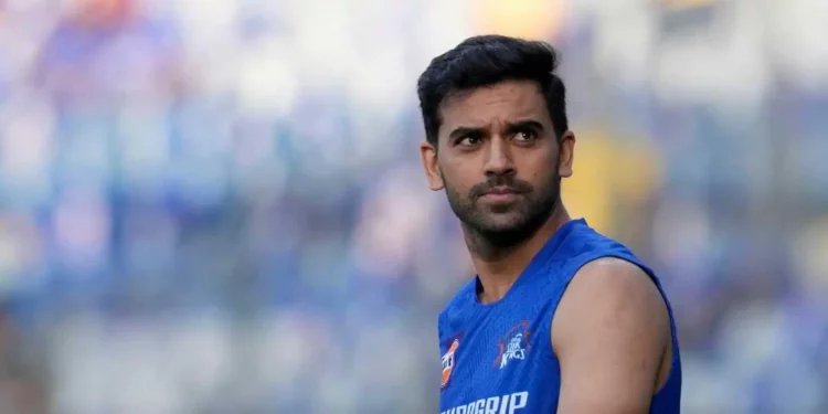 Deepak Chahar seen training with Team India ahead of 5th Test