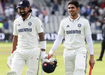 Gill-Rahul partnership powers strong Indian comeback