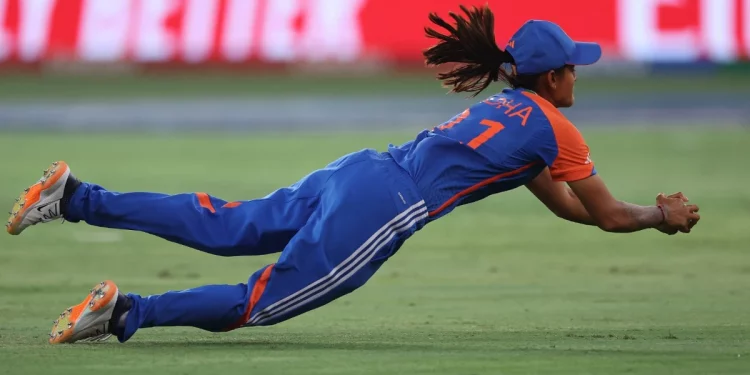 Radha Yadav's stunning catch removes Amy Jones in T20I thriller 1 Radha Yadav's stunning catch removes Amy Jones in T20I thriller
