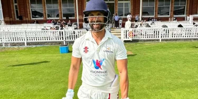 Shahid Kapoor plays at iconic Lord's as wife cheers him on