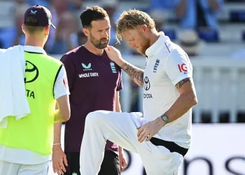 Pope hopeful as Stokes battles injury