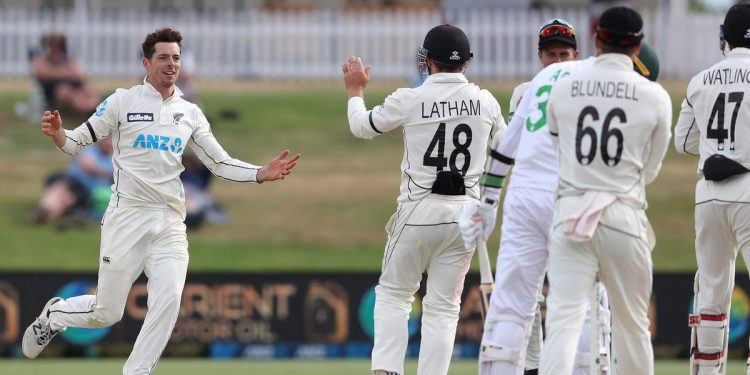 Santner hails New Zealand's collective effort after Bulawayo win