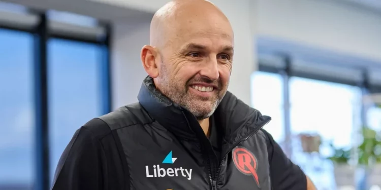 Ashes 2025-26: 'They aim to win, not just entertain' – Nathan Lyon praises England’s new approach