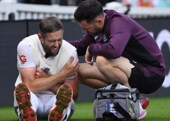 "Ashes 2025-26: 'Will stay focused on rehab' - Chris Woakes gives positive update on shoulder injury recovery"