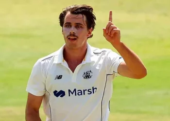 Morris sidelined for up to 12 months after back surgery decision