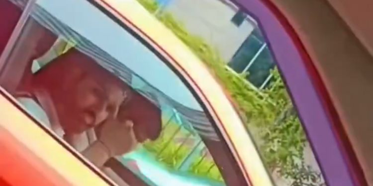 WATCH: Rohit Sharma greets fan from his new Lamborghini in Mumbai traffic