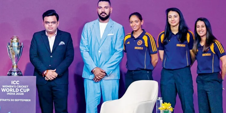 2011 hero Yuvraj Singh advises Mandhana, Harmanpreet before Women’s World Cup