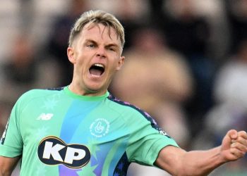 Sam Curran, Jordan Cox power Oval Invincibles to another win