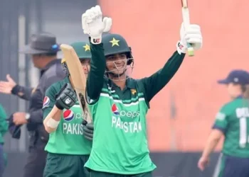 Injured Sadaf Shamas out, Pakistan name replacement