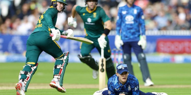England seek revival as South Africa hunt series sweep 1 England seek revival as South Africa hunt series sweep