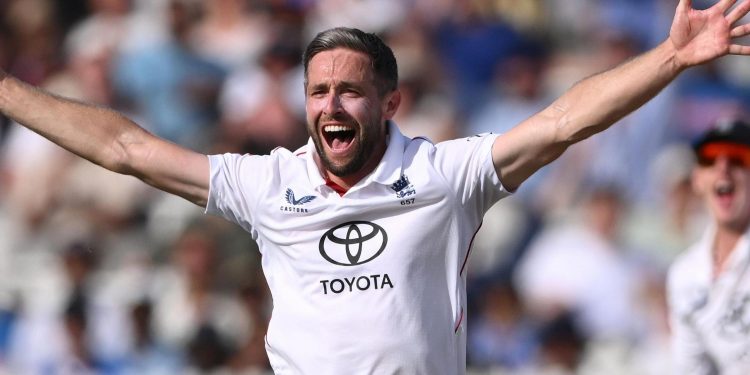 Chris Woakes calls time on international cricket career