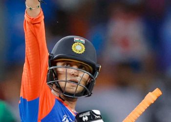 Abhishek Sharma Draws Praise From Pakistan Legend