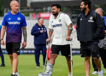 Rishabh Pant Begins Training Comeback at BCCI Centre