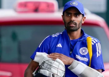 Abhimanyu Easwaran Omitted Over Father’s Statements: Report