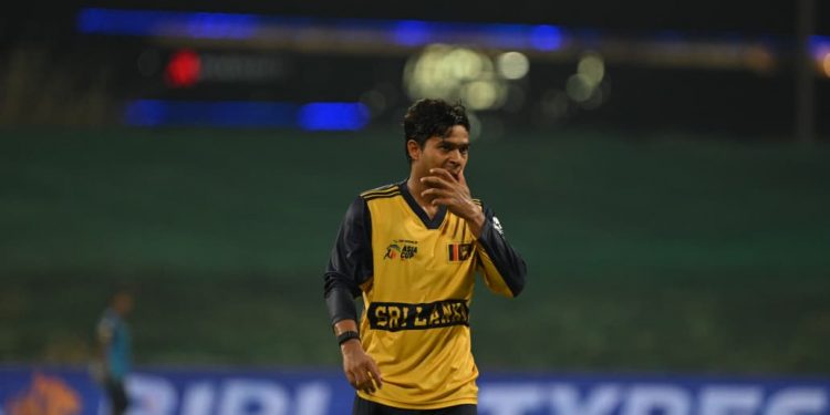 Dunith Wellalage Learns of Father’s Demise Post Match, Jayasuriya by His Side | Asia Cup 2025